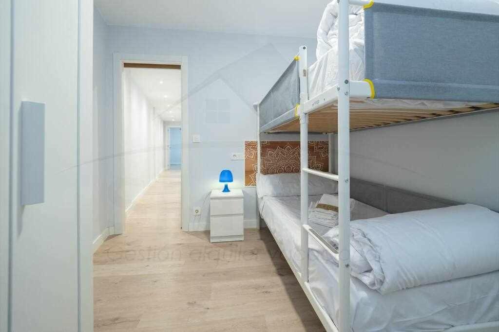 Cruz Victoria Apartment Gijon Bagian luar foto