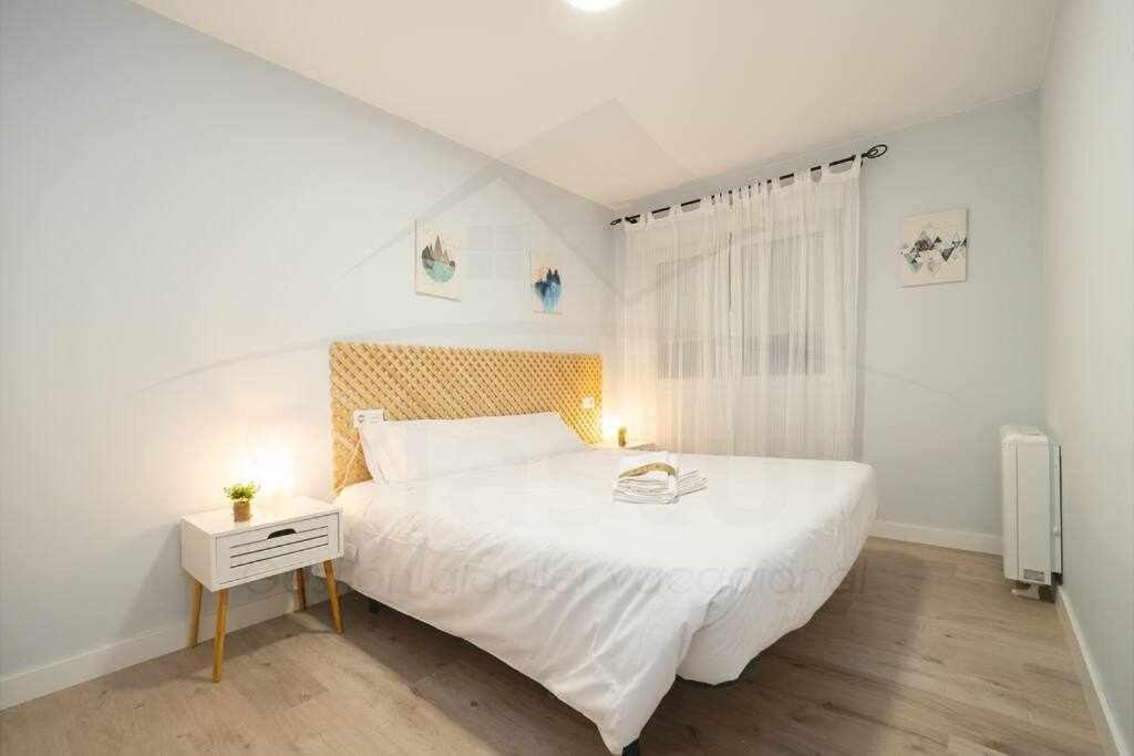 Cruz Victoria Apartment Gijon Bagian luar foto